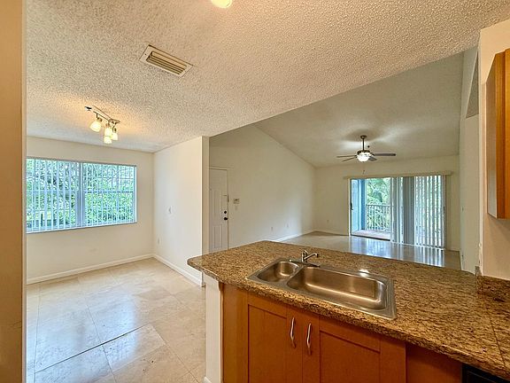 3rd image of 3299 Clint Moore Rd APT 202