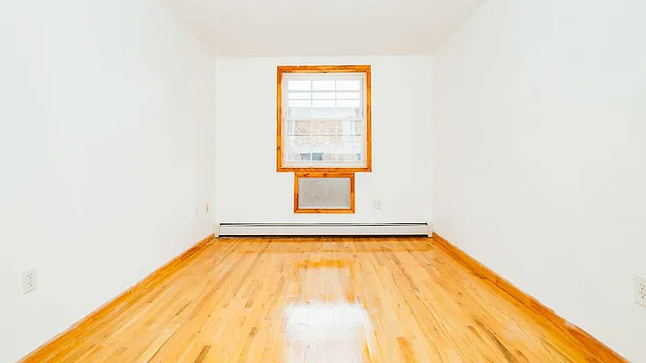 Rented by Nooklyn NYC LLC | media 9