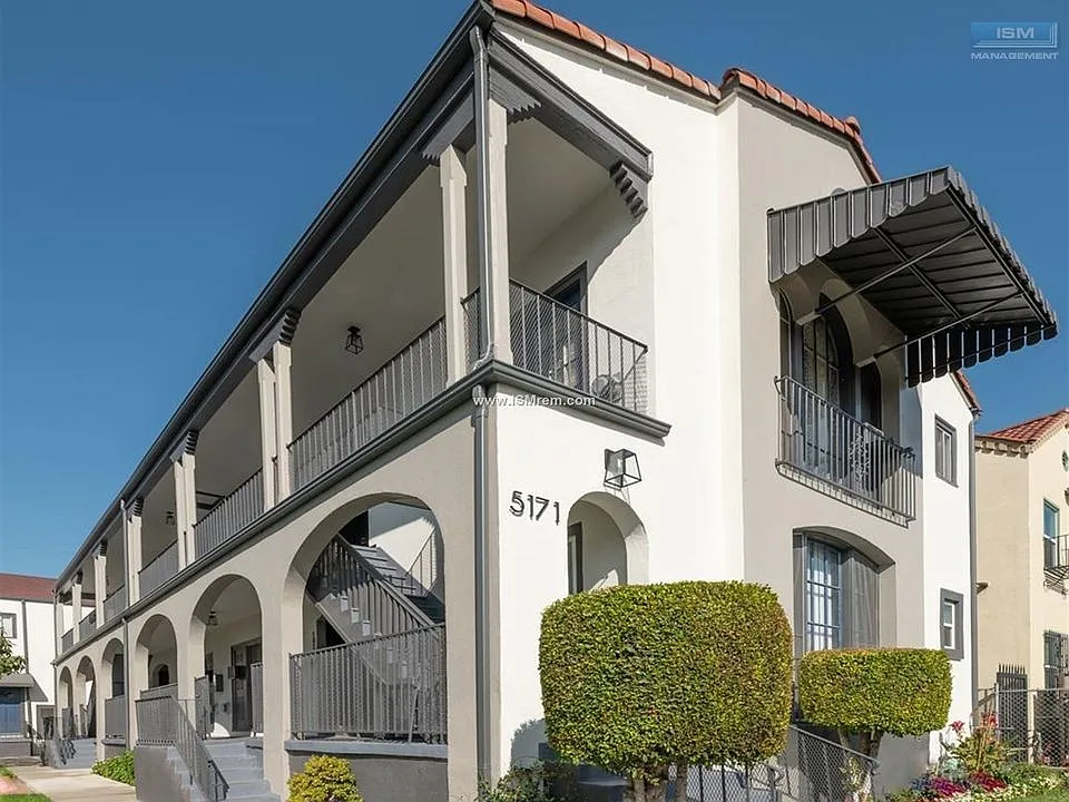 5171 Marathon St #71M101