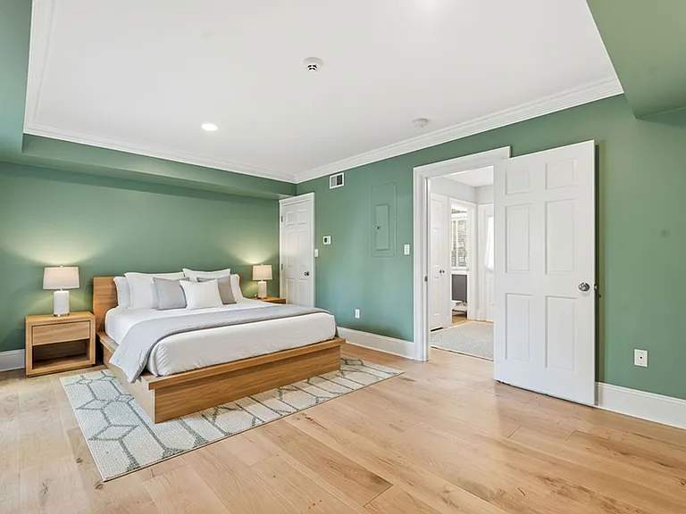 66 S Fullerton Ave #8 — Photo 15