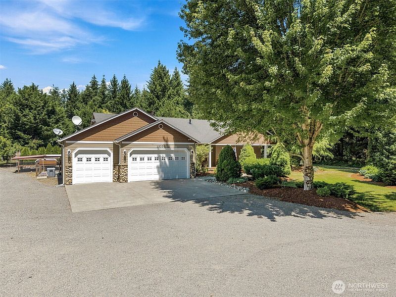 2nd image of 15330 159th Lane SE