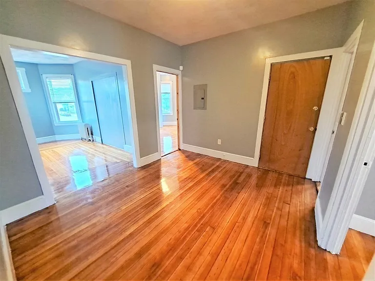 263 Talbot Ave #3 — Photo 9