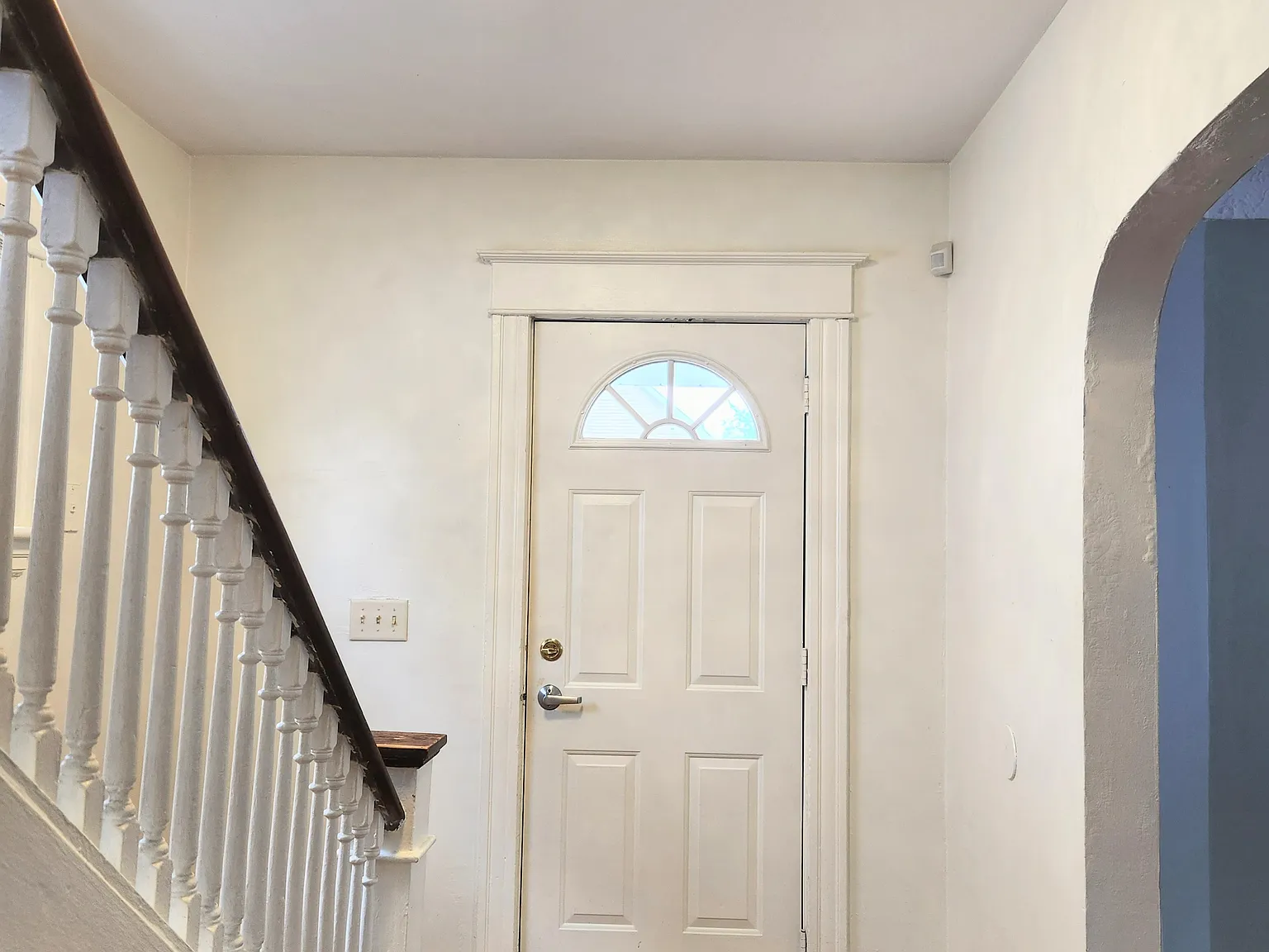 307 Riverview Ave — Photo 4