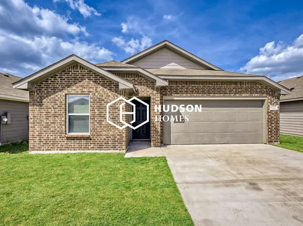 425 Shorty St, Mabank, TX 75147