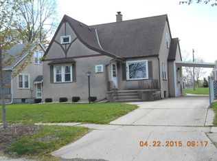 617 W Cleveland St, Spring Valley, IL 61362