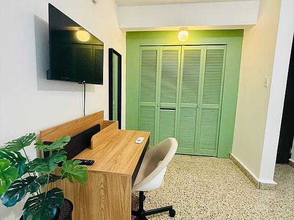 5th image of 854 Calle Esteban Gonzalez #2