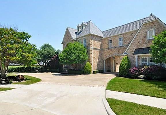 2nd image of 5712 Whitecliff Cir