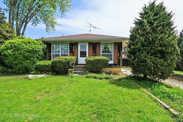 1st image of 1411 Barberry Ln