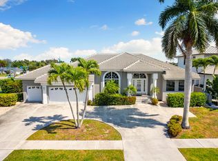 738 Caribbean Ct, Marco Island, FL 34145