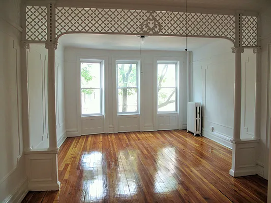 Rented by 470 15th Street, LLC | media 33