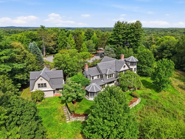 49 Willard Cmn, Concord, MA 01742