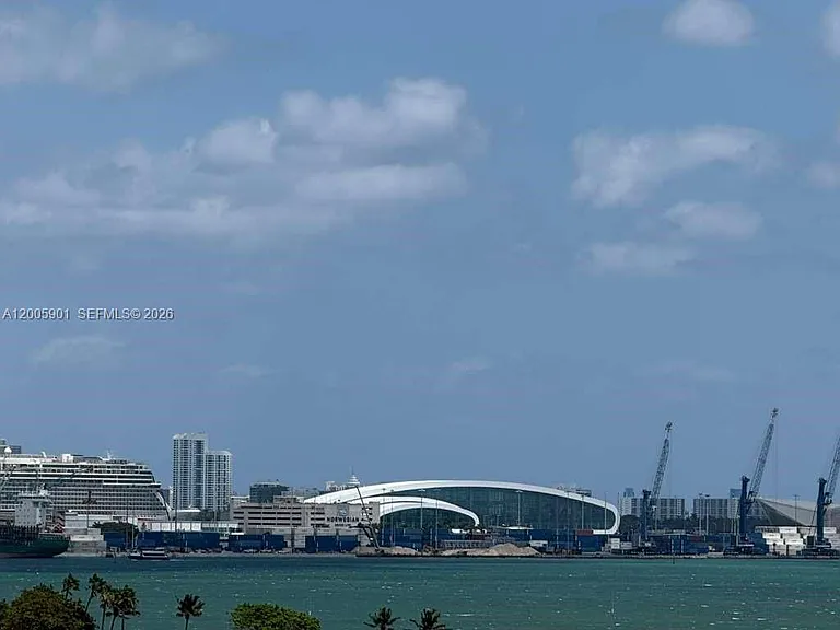 1155 Brickell Bay Dr #606 — Photo 25