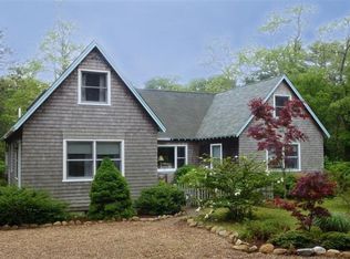 24 R Kenney Rd, Oak Bluffs, MA 02557