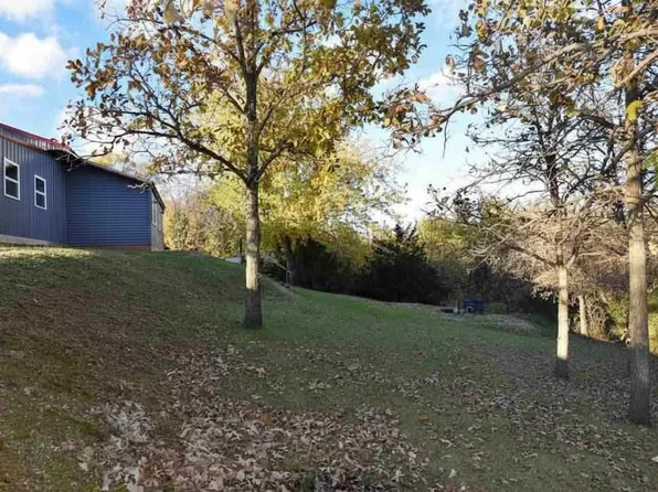 1830 310th St, North English, IA 52316