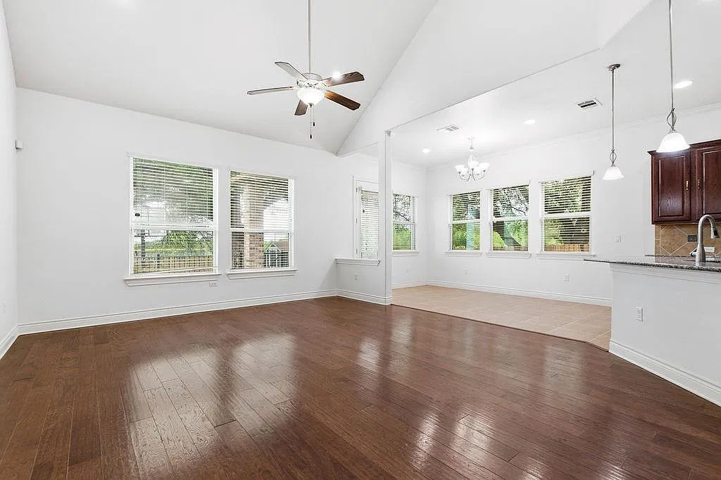 4 bed, 3.0 bath, 3044 sqft, $3,500 — Photo 4