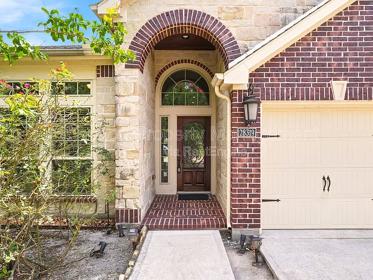 28319 Shining Creek Ln — Photo 3