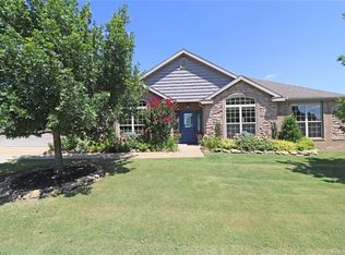 2602 Waterford Ct, Bartlesville, OK 74006
