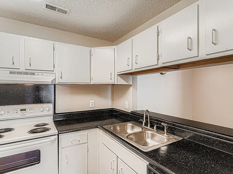 Rise Sunridge — Photo 20