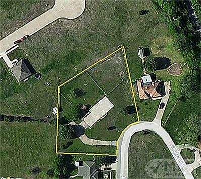 1st image of 109 Pecan Cir