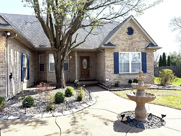 2nd image of 5615 Kiowa Cir