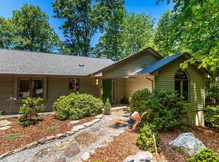 881 Skye Dr, Pisgah Forest, NC 28768