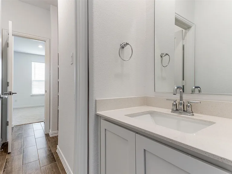7921 Lindheimer Ln — Photo 23