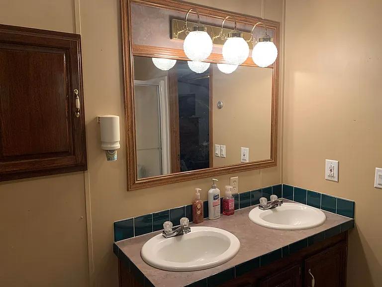1006 Pleasure Rd — Photo 17