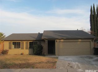 1000 Pelham Pl, Modesto, CA 95358