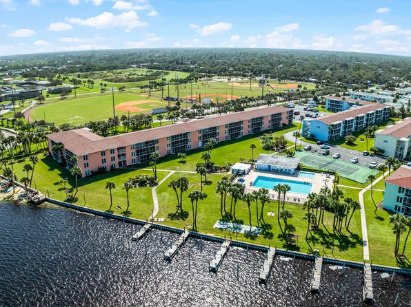 721 S Beach St APT 317A, Daytona Beach, FL 32114