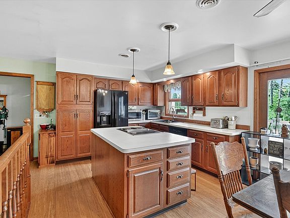 2nd image of 3477 Winegar Rd