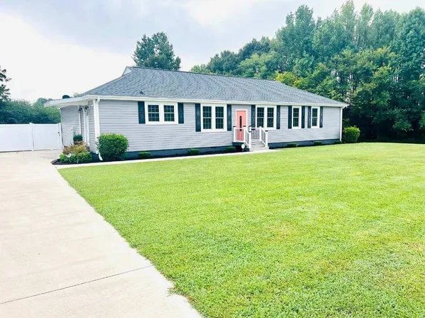 562 Cliffside Hwy, Chesnee, SC 29323