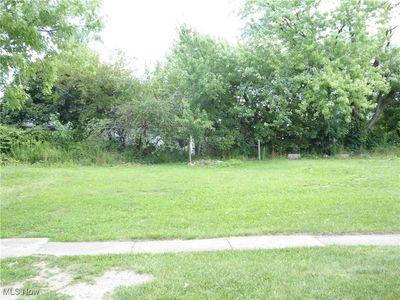 2067 W 106th St, Cleveland, OH, 44102