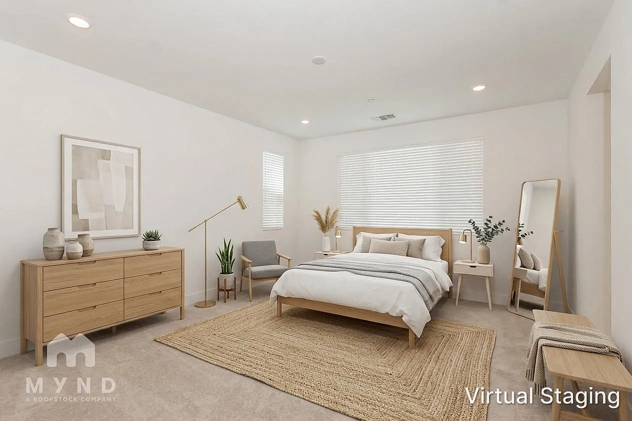 4 bed, 3.0 bath, 2236 sqft, $3,195 — Photo 3