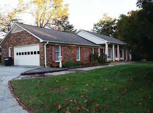 1038 Fairweather Dr, Kernersville, NC 27284