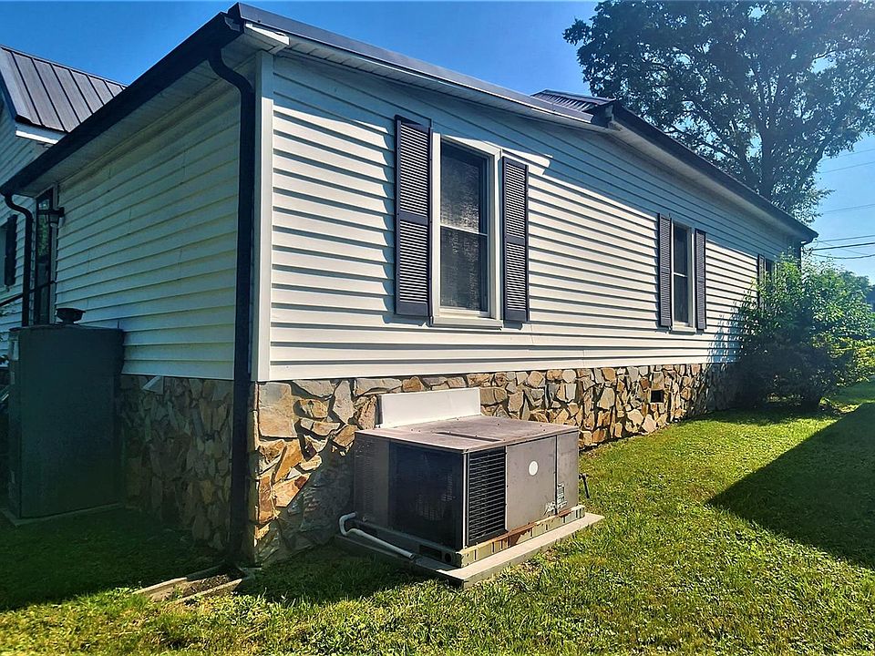402 Madison St, Lincolnton, NC 28092 Zillow