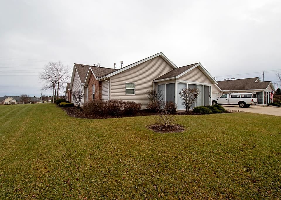 1st image of 2316 Deerfield Ln