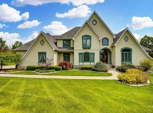 5050 Tanglewood Park Dr, Cleves, OH 45002