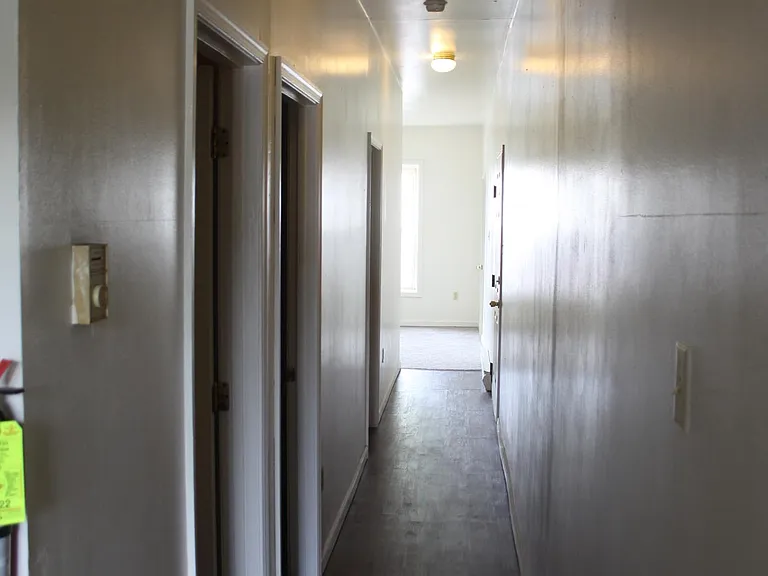 377 W 3rd St — Photo 5