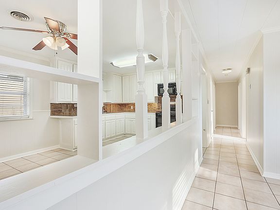 4th image of 8132 Hubert Dupuy St