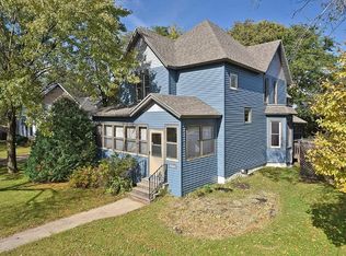 604 7th St NW, Faribault, MN 55021