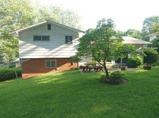 11722 Stonington Pl, Silver Spring, MD 20902