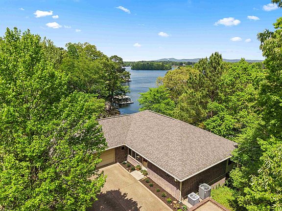 2nd image of 290 Restful Ridge Rd
