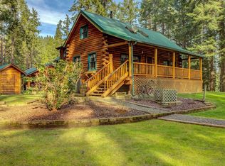 440 Forest Dr, Azalea, OR 97410