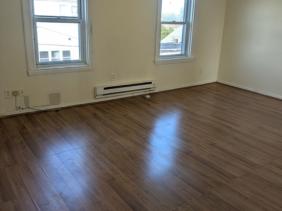 1st image of 24-30 Linden St