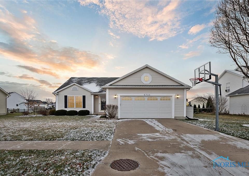 1st image of 5733 Blue Grass Dr