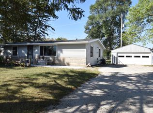 9819 Caddy Ln, Caledonia, WI 53108