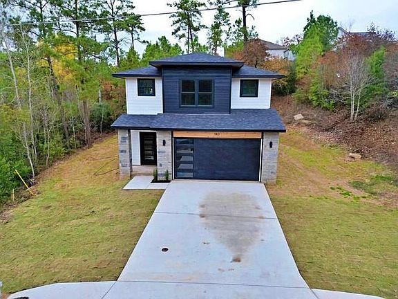2nd image of 140 Pahalawe Ln