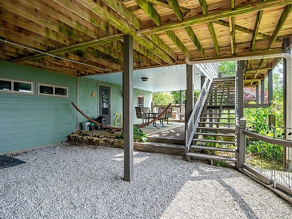 32nd image of 4550 Southgate Rd