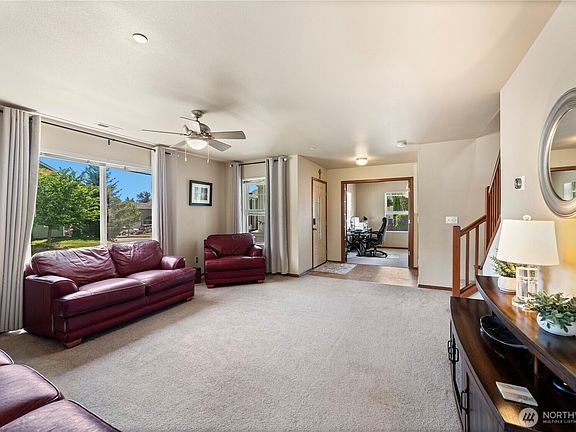 2nd image of 3197 Sheaser Way