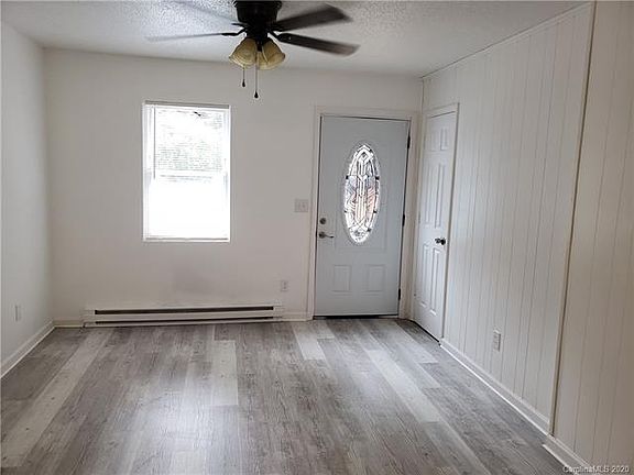2nd image of 1037 Cleveland Ave